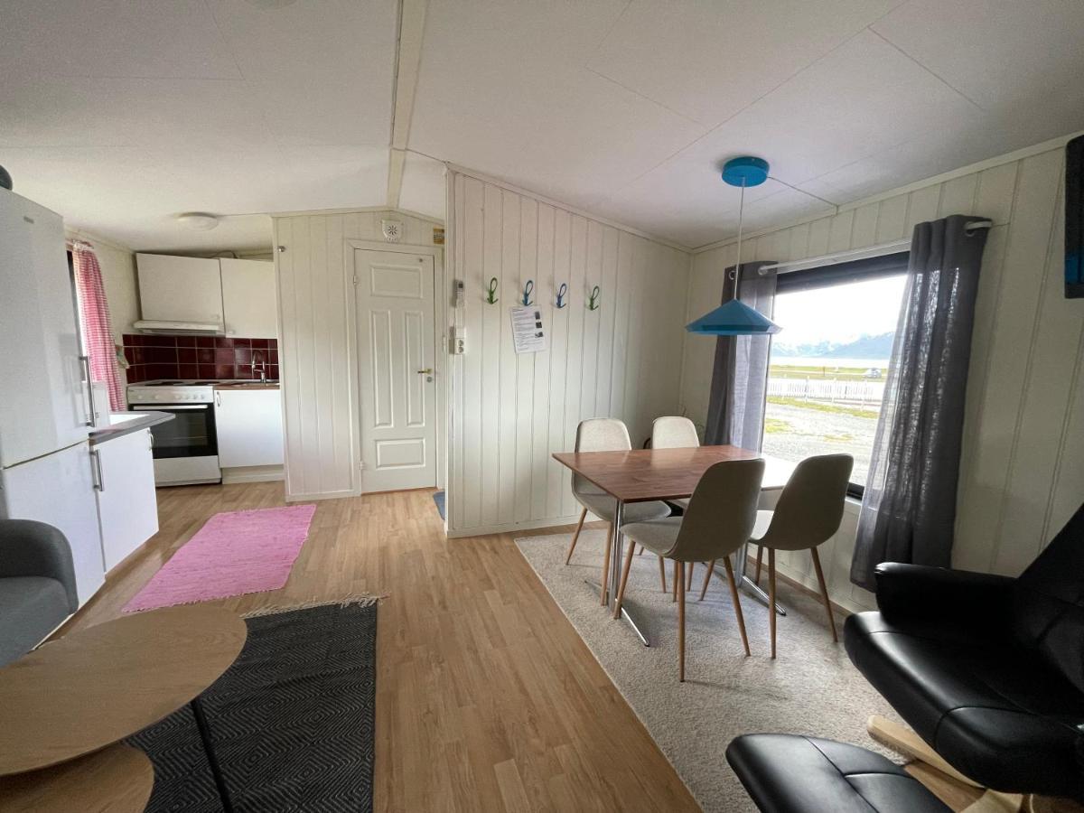 Skittenelv Lodge & Camping Tromsø Exteriör bild